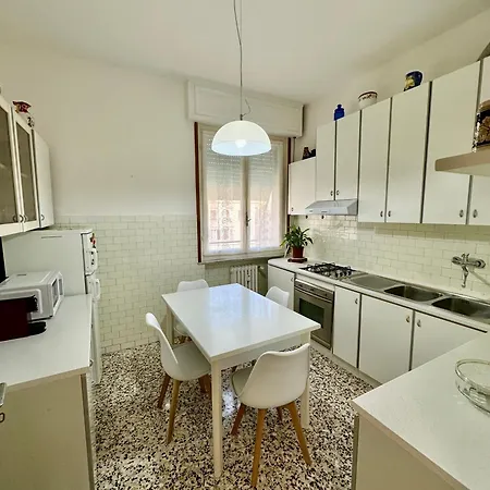 Maili ラ・スペツィア